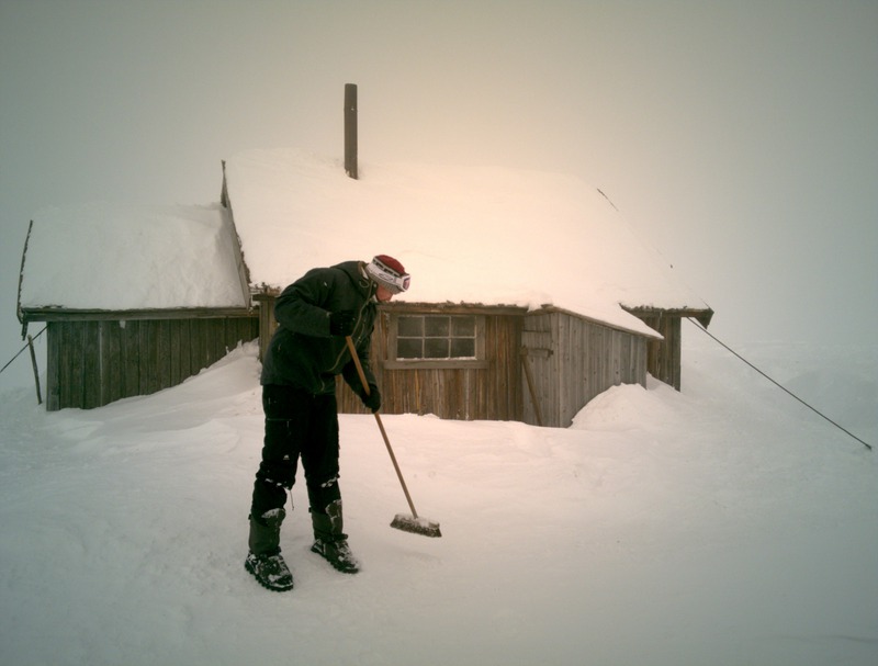 Morten fjerner
																															alle spor